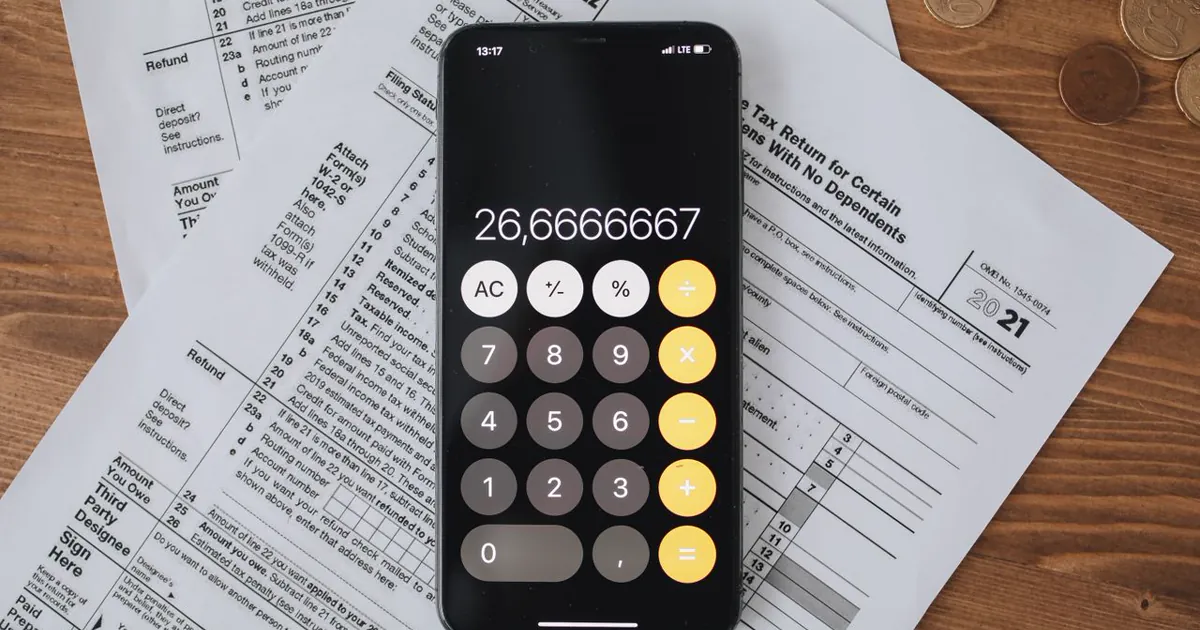 Declaración de renta para arrendadores 2026 Calculadora sobre formularios de impuestos con monedas — declaración de renta de arrendadores 2026