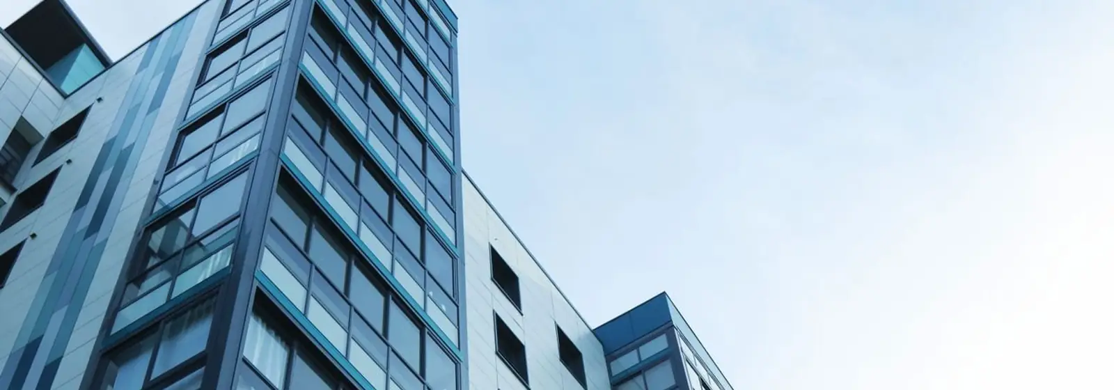 Rascacielos — mercado inmobiliario